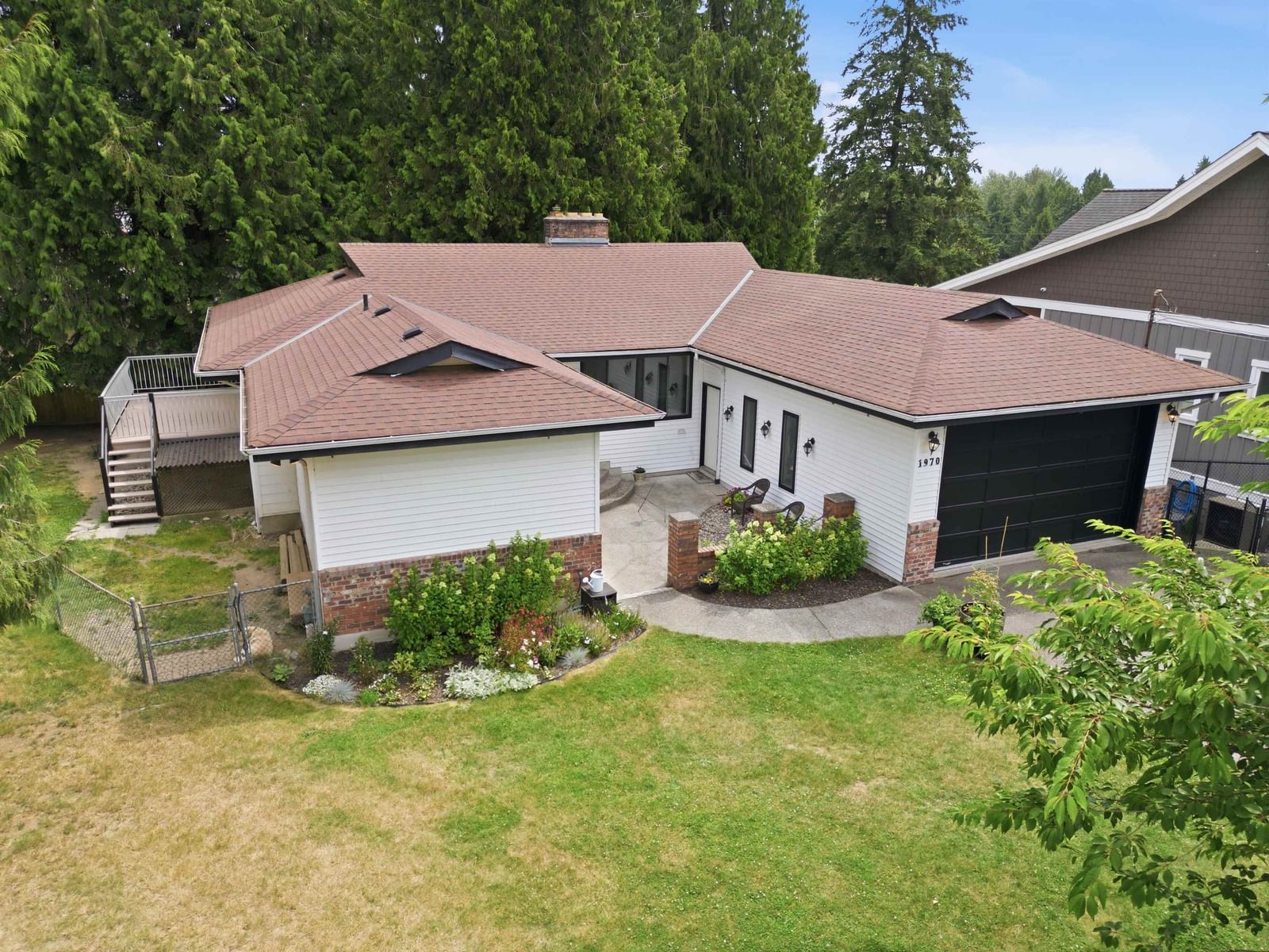 Listing Image 40