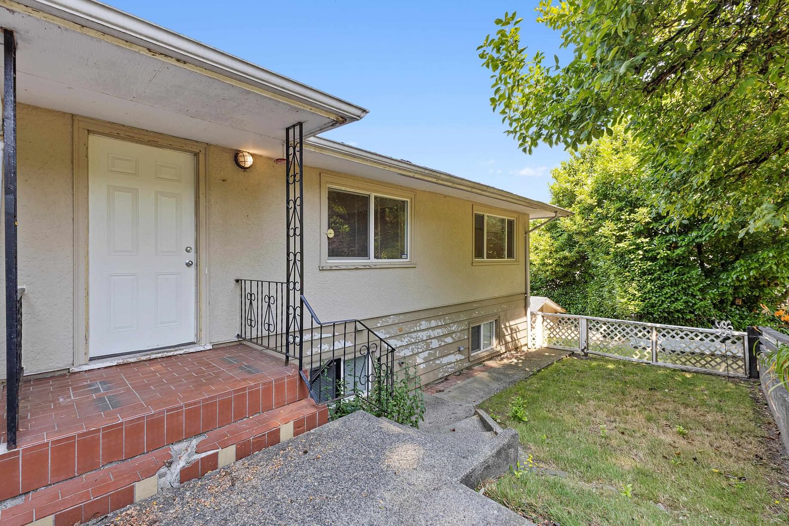 Listing Image 23