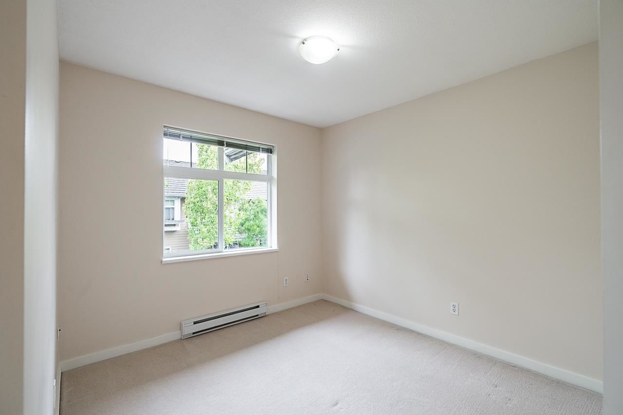 Listing Image 24