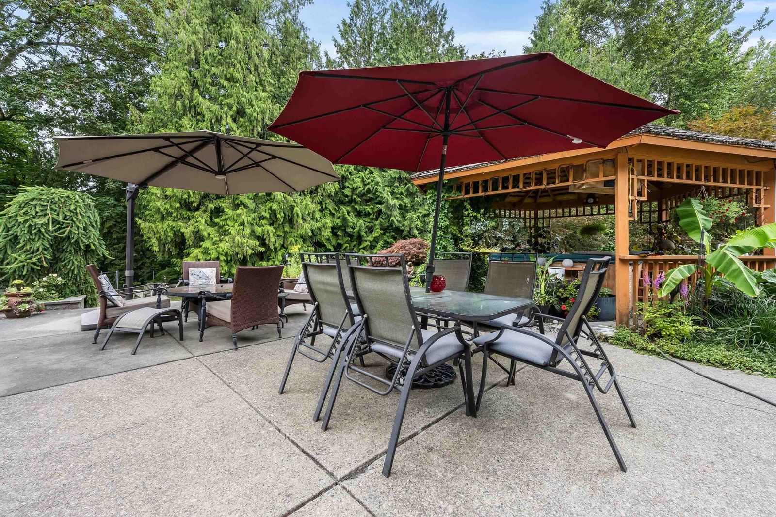 Listing Image 15