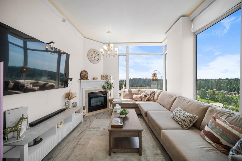 14820 104 Avenue #PH4, Surrey, British Columbia
