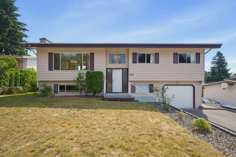 32659 Willingdon Crescent