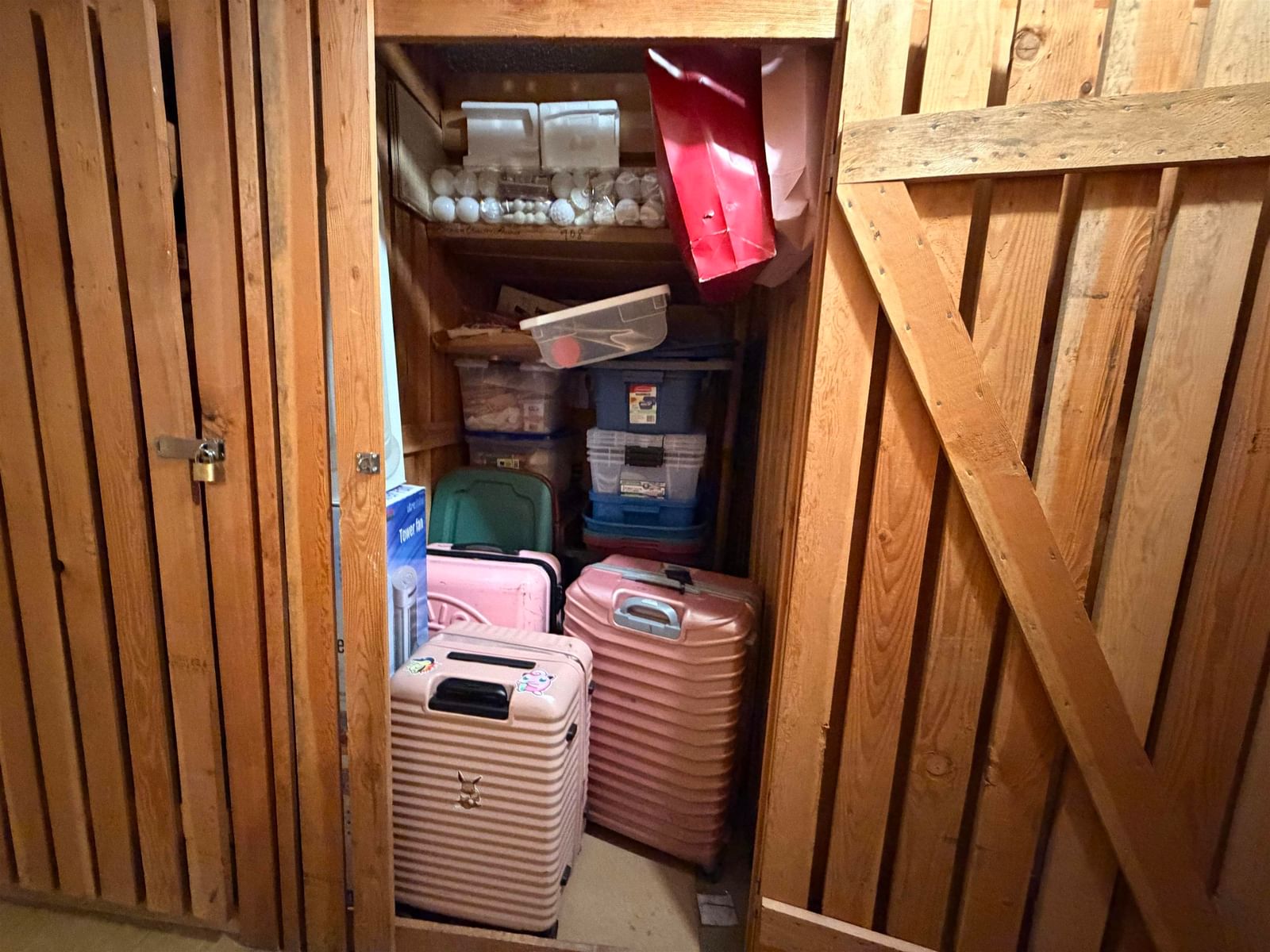 Listing Image 11