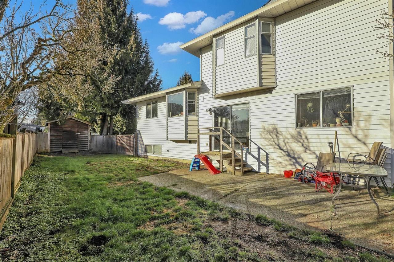 Listing Image 6