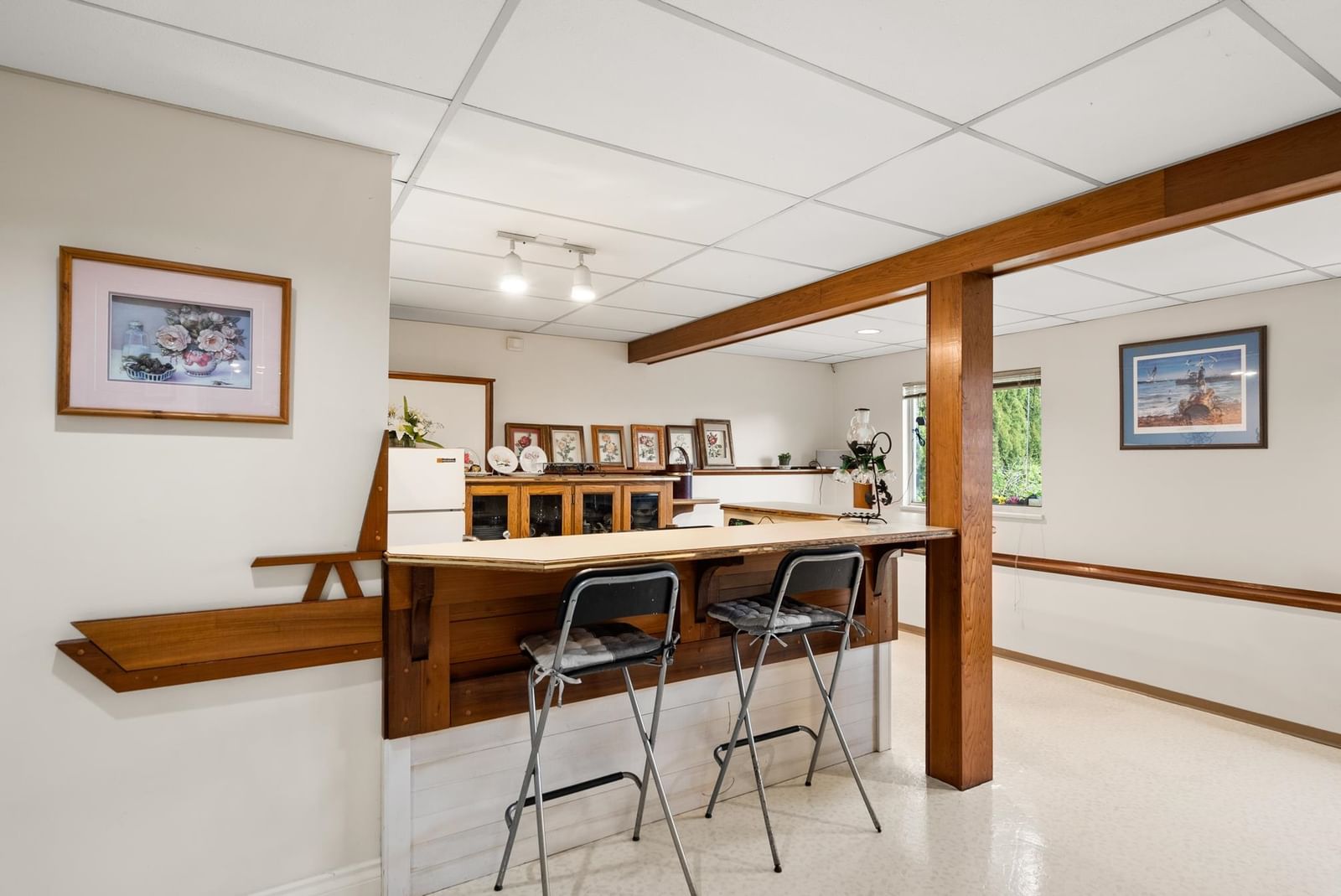 Listing Image 16