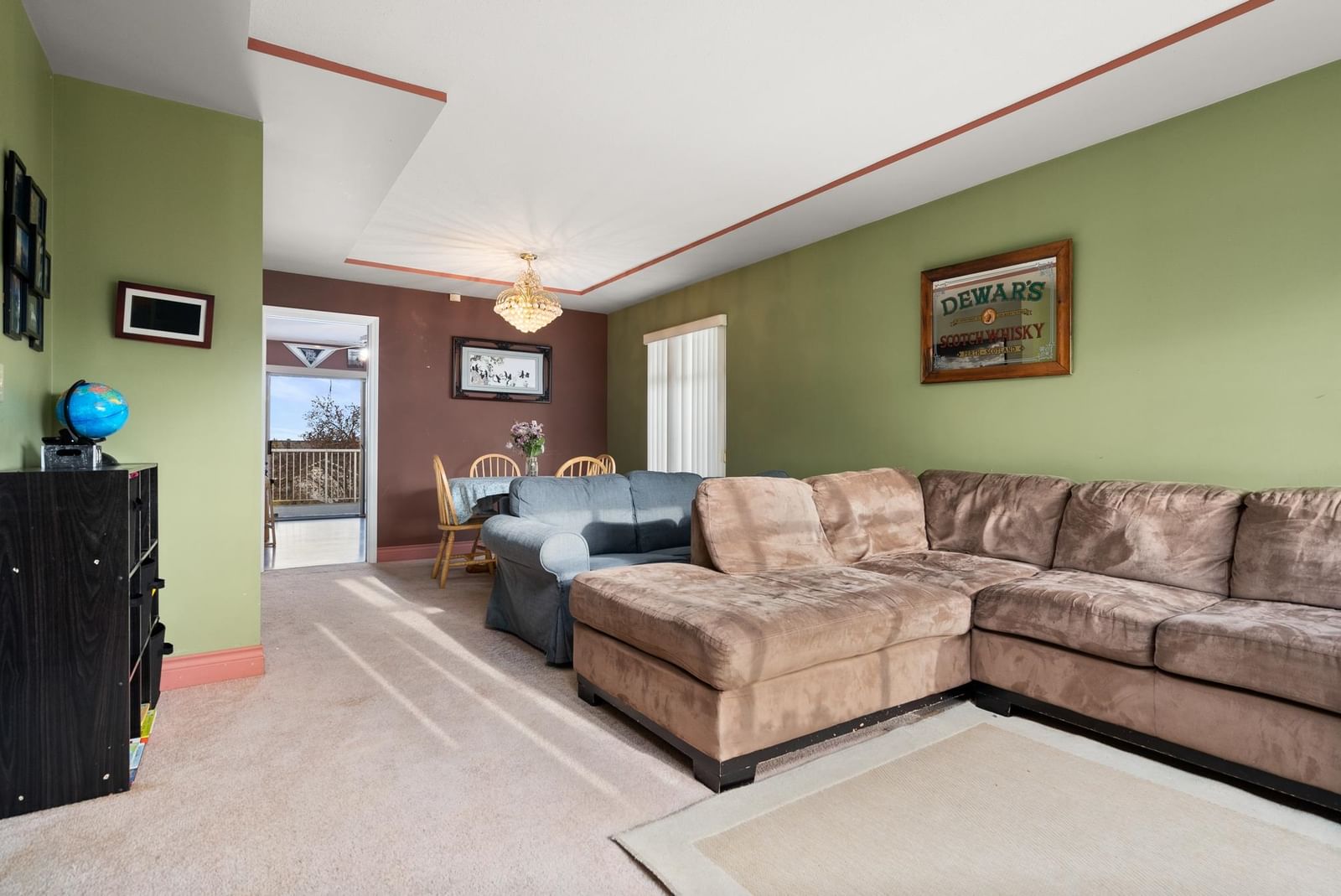 Listing Image 6