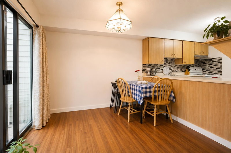 208 - 7144 133b Street