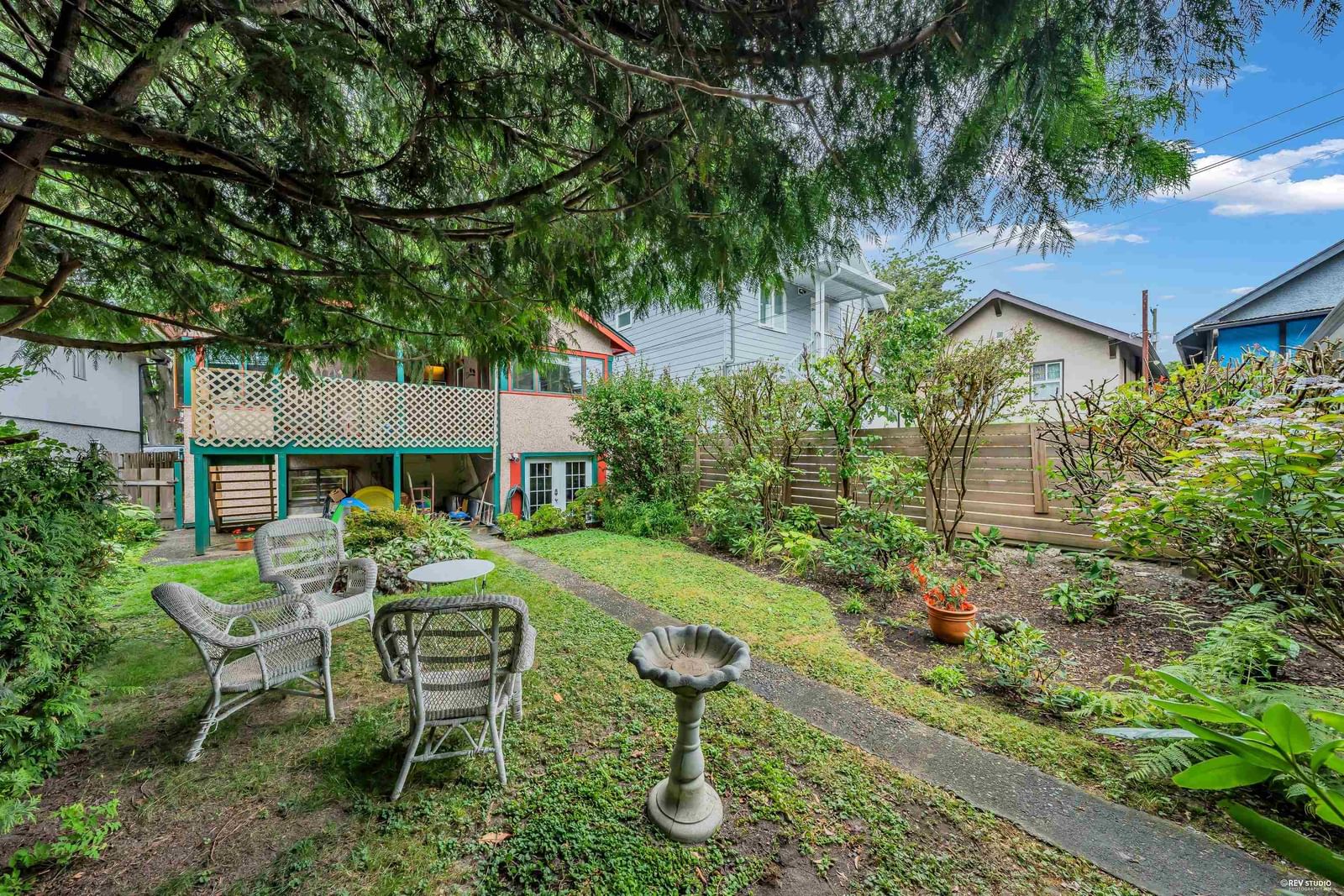 Listing Image 19