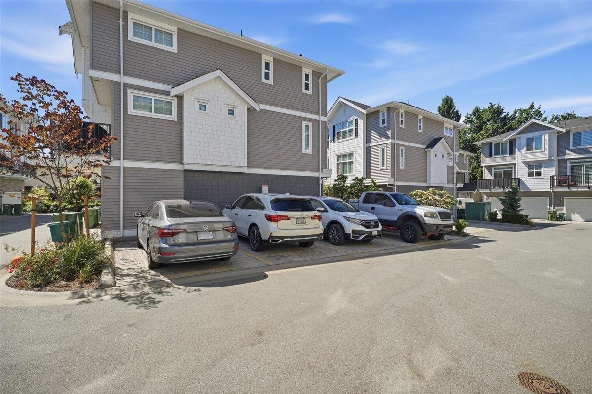 Listing Image 37