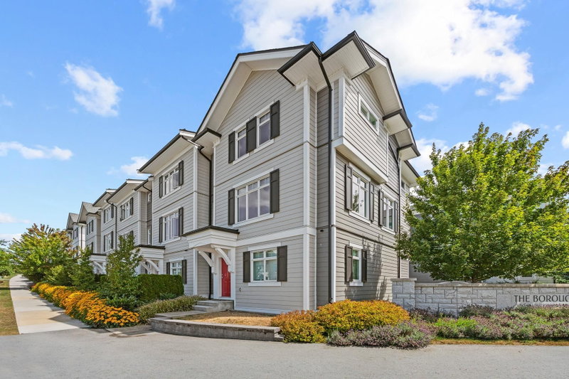 18 - 2070 Oak Meadows Drive