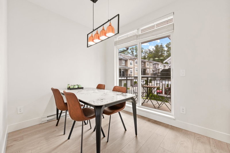 18 - 2070 Oak Meadows Drive