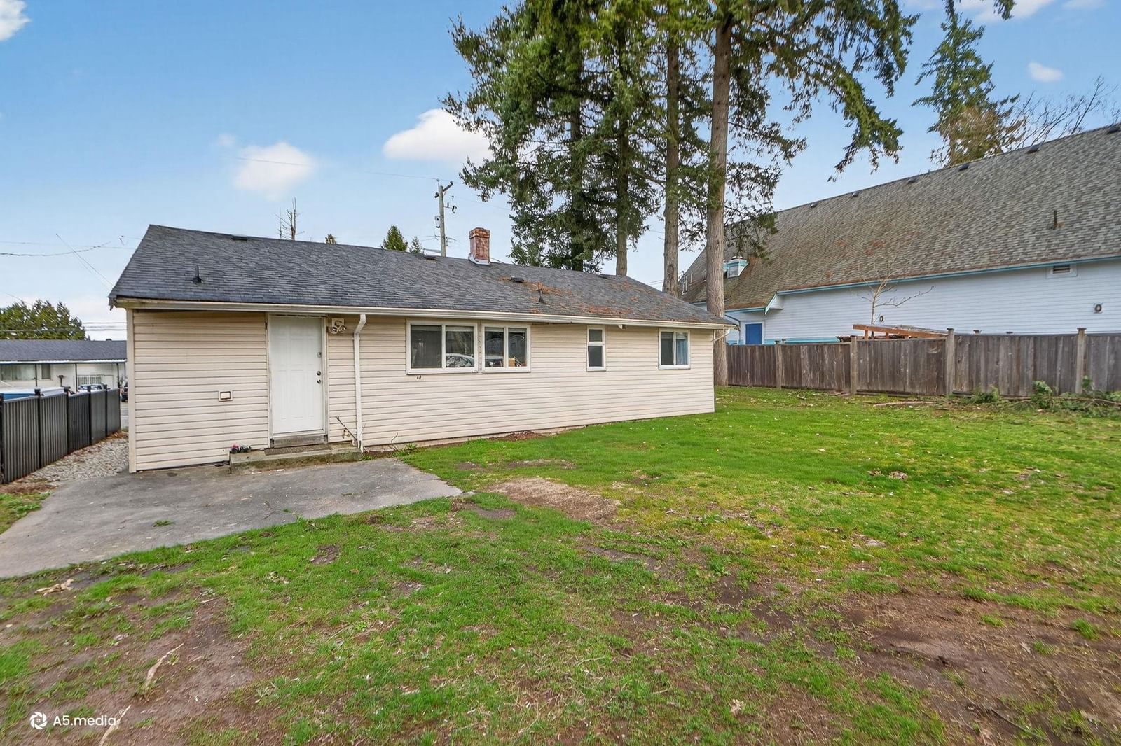 Listing Image 39
