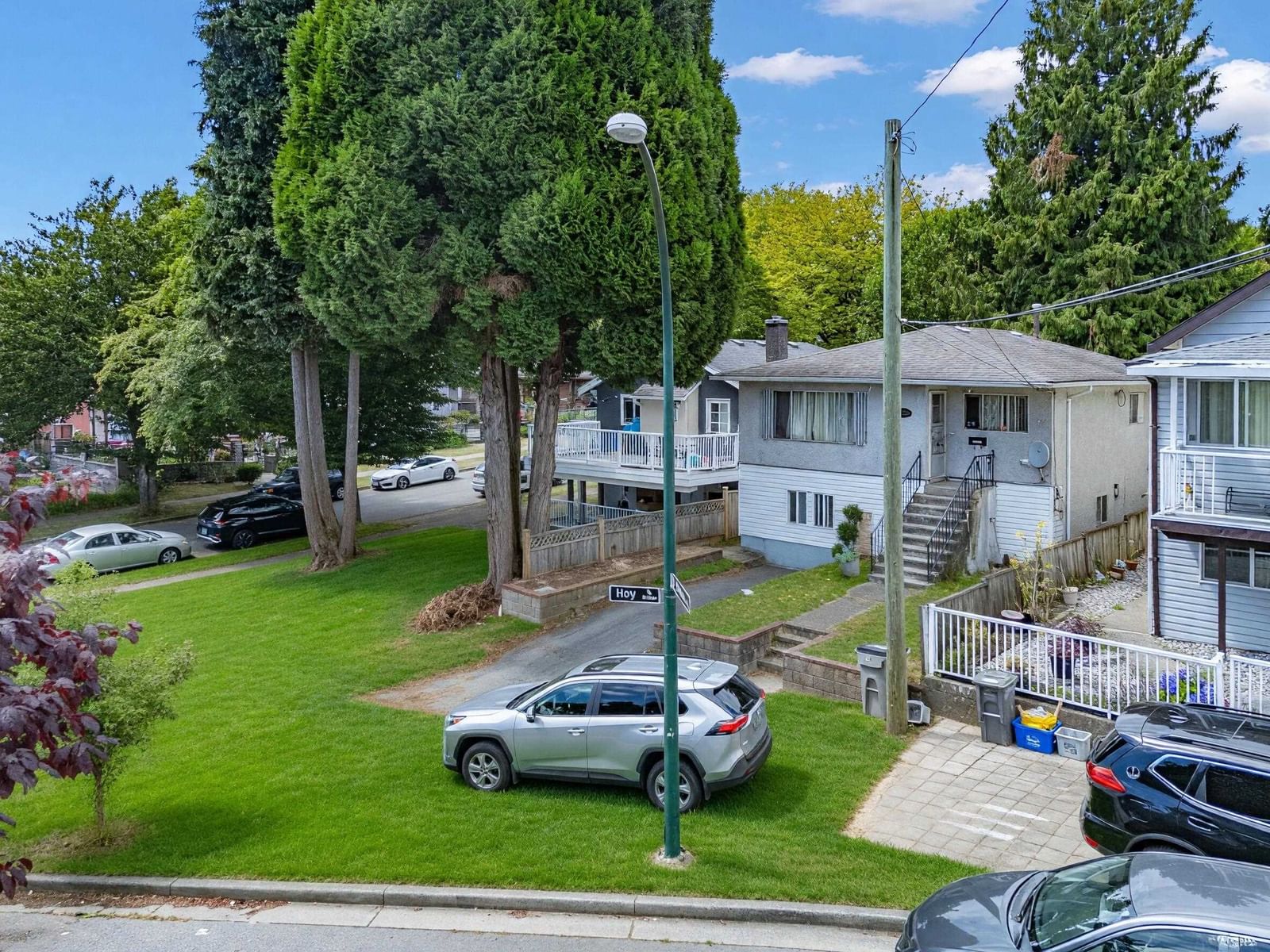 Listing Image 17