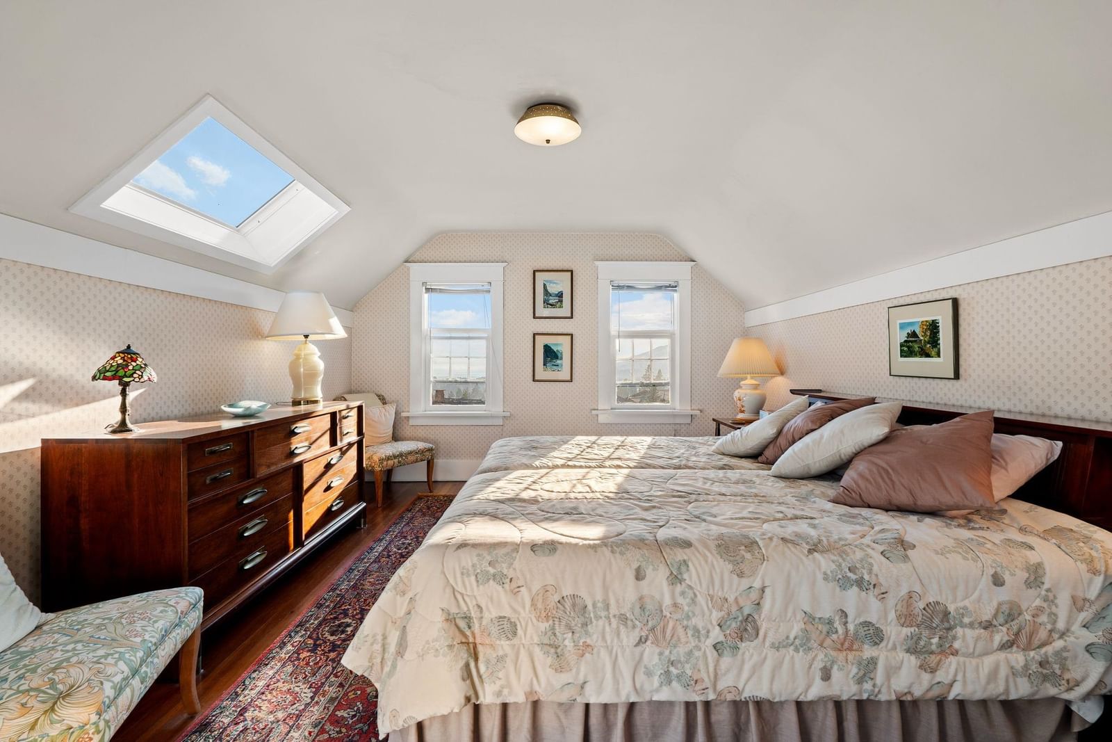 Listing Image 15