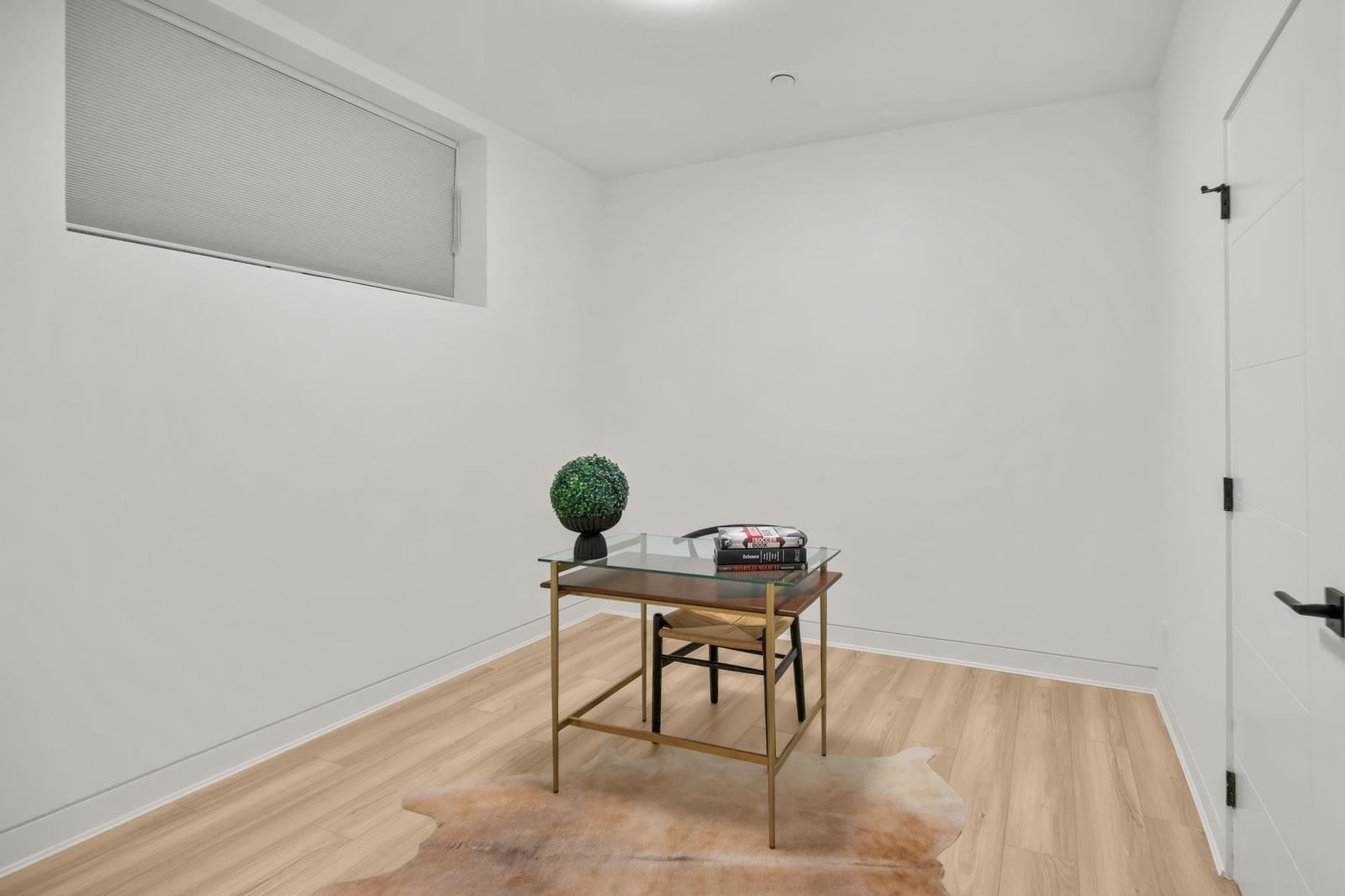 Listing Image 33
