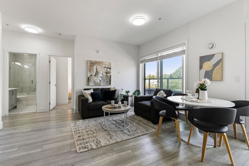 505 - 13978 Fraser Highway