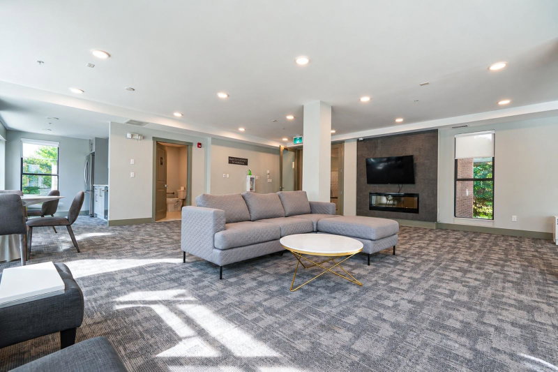 412 - 22136 49 Avenue