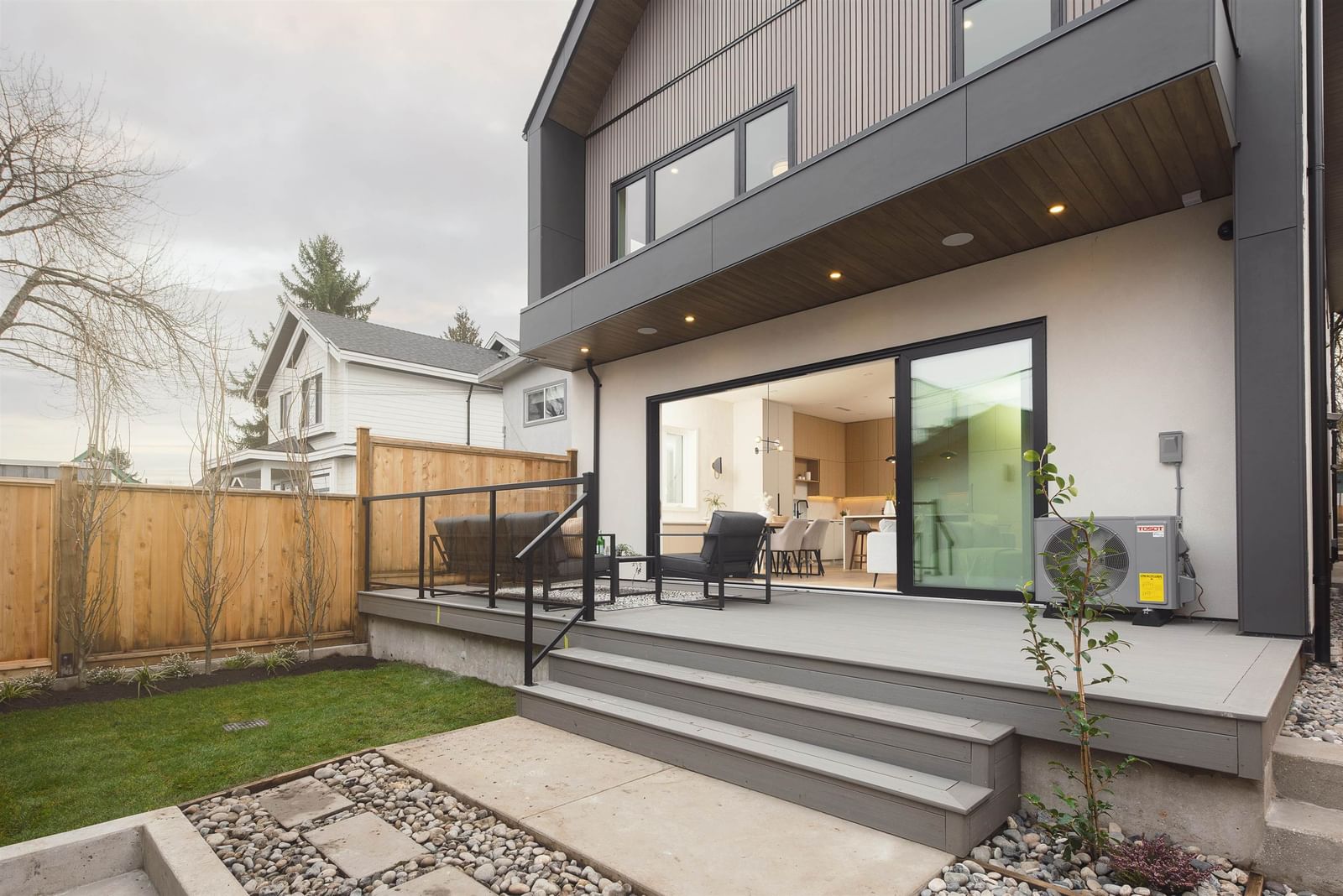 Listing Image 22