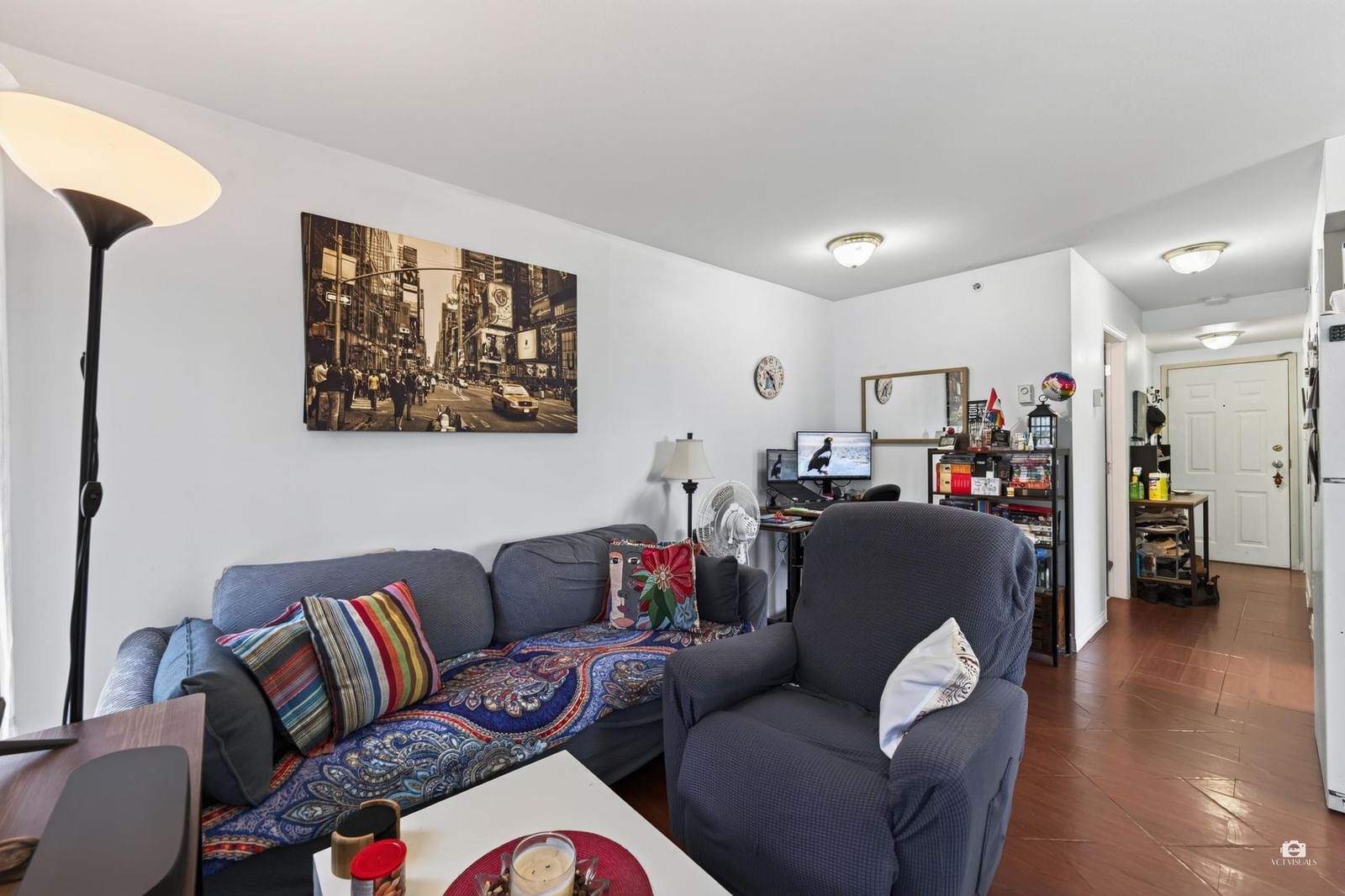 Listing Image 19