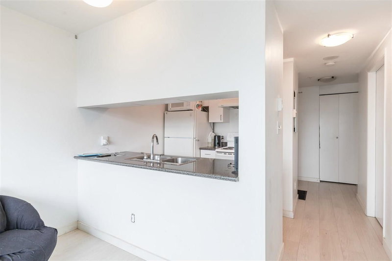 2501 - 438 Seymour Street