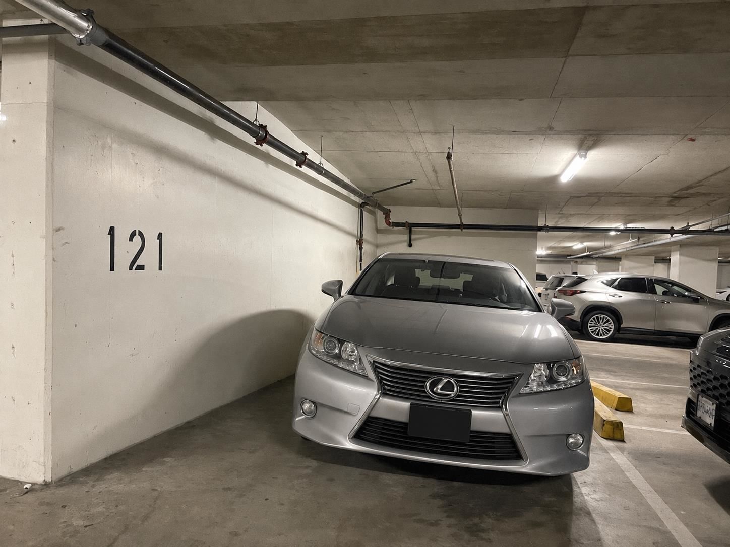 Listing Image 17