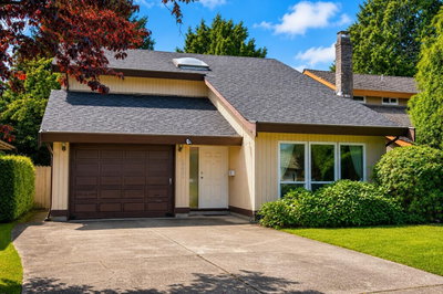 10441 Hollybank Drive
