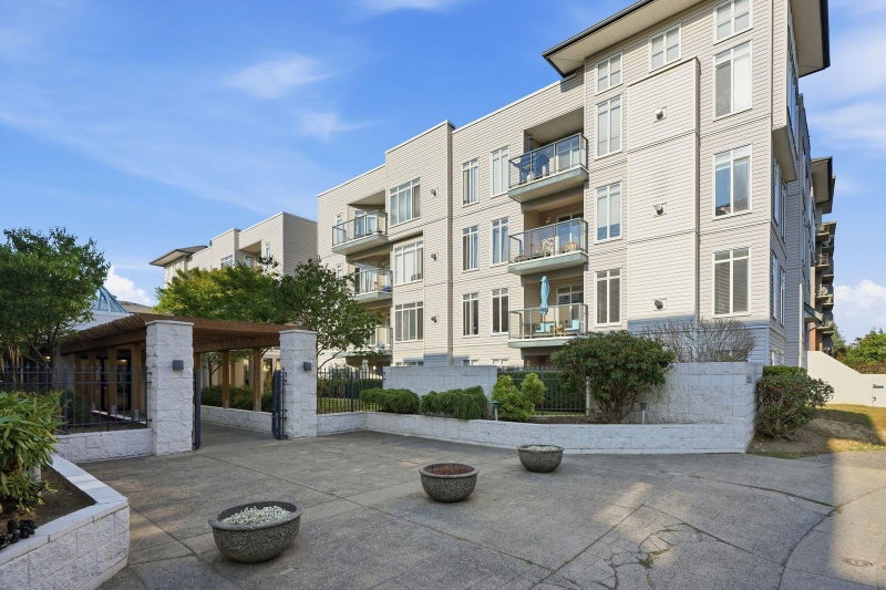 213 - 32085 George Ferguson Way