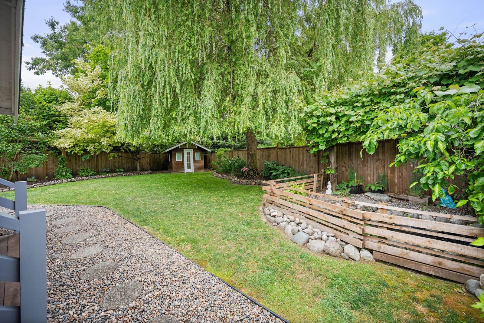 Listing Image 32