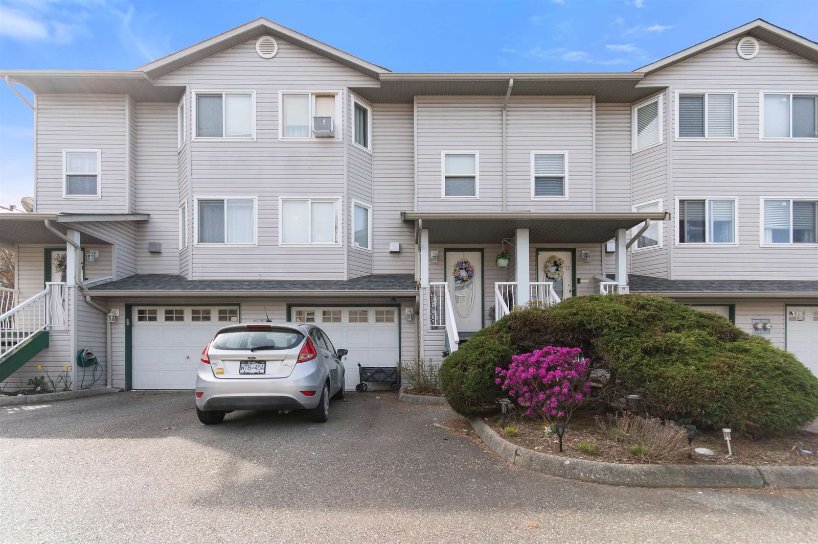 Listing Image 32