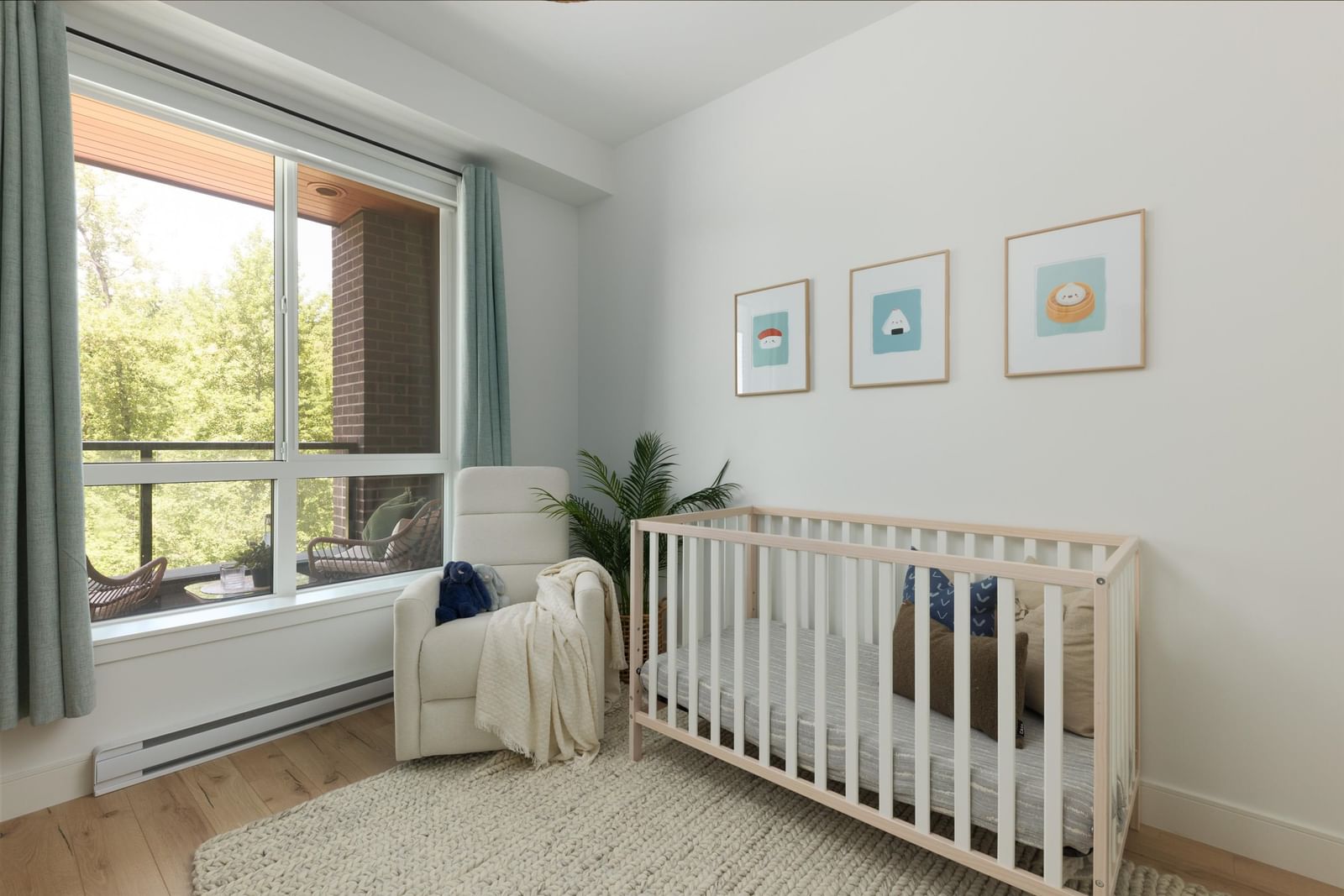 Listing Image 19
