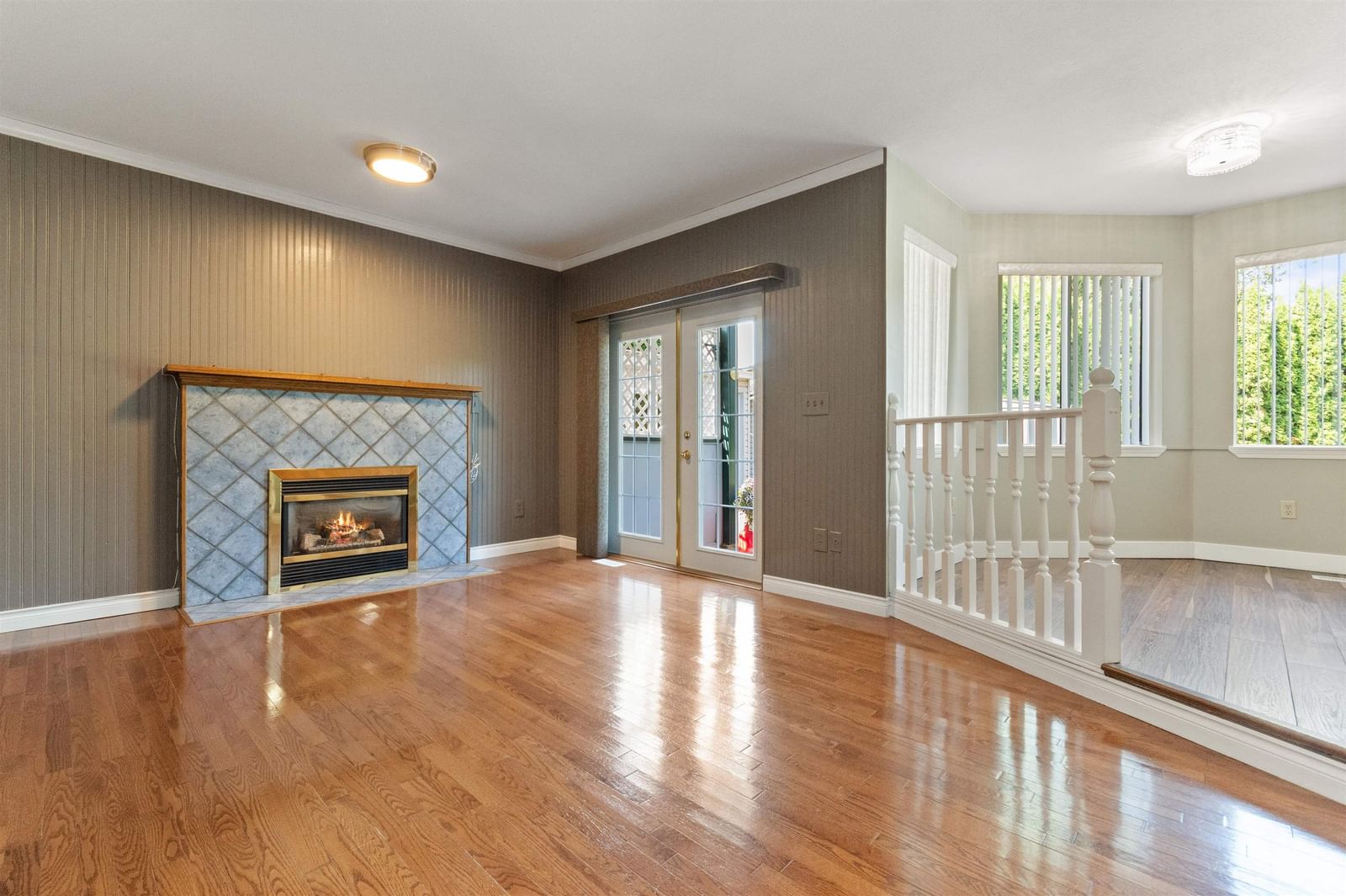 Listing Image 18