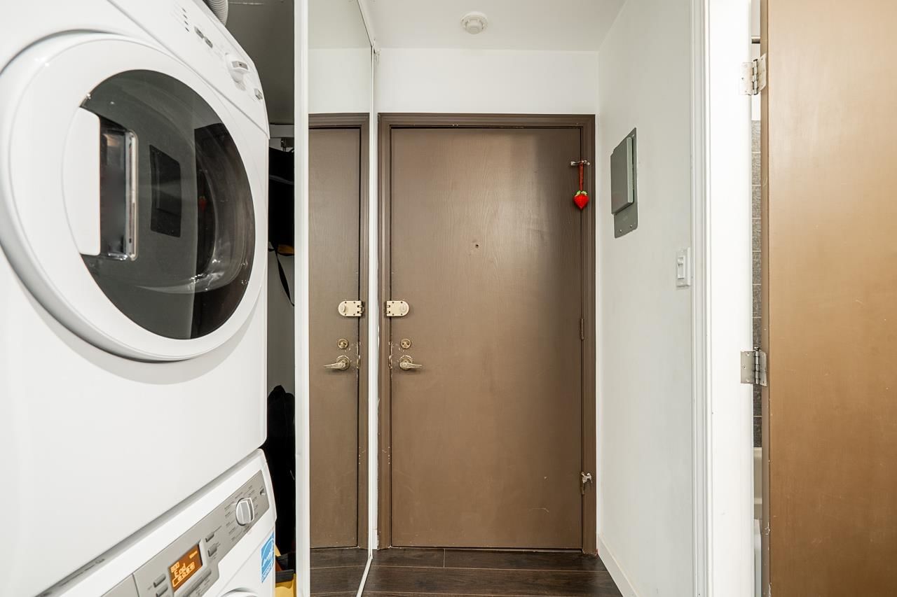 Listing Image 21