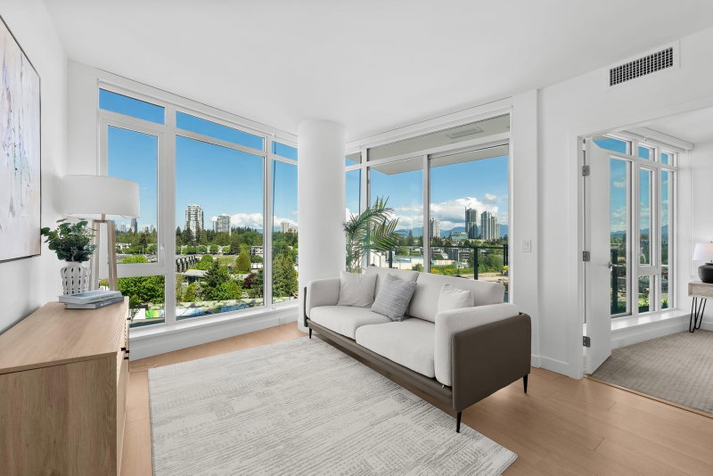 602 - 7683 Park Crescent