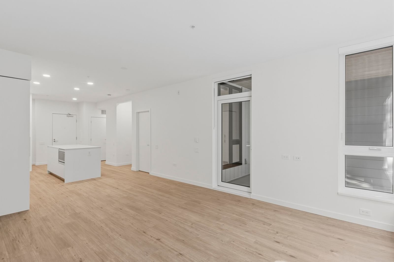 Listing Image 17