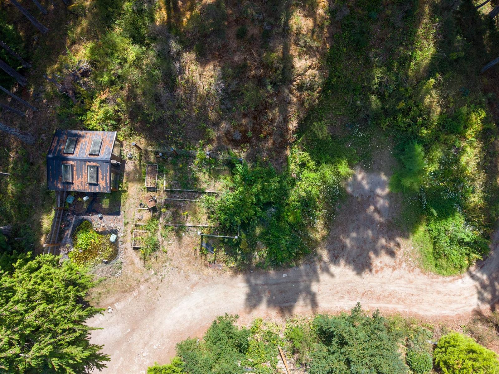 Listing Image 6