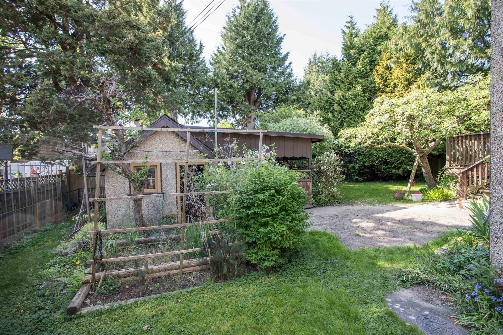 Listing Image 21