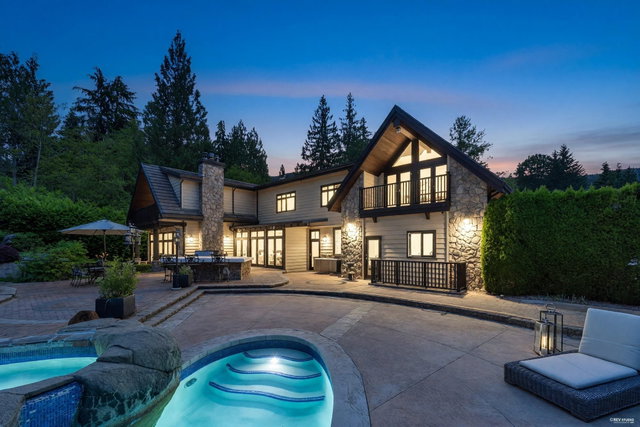 3007 Sunnyside Road