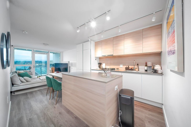 710 - 988 Quayside Drive