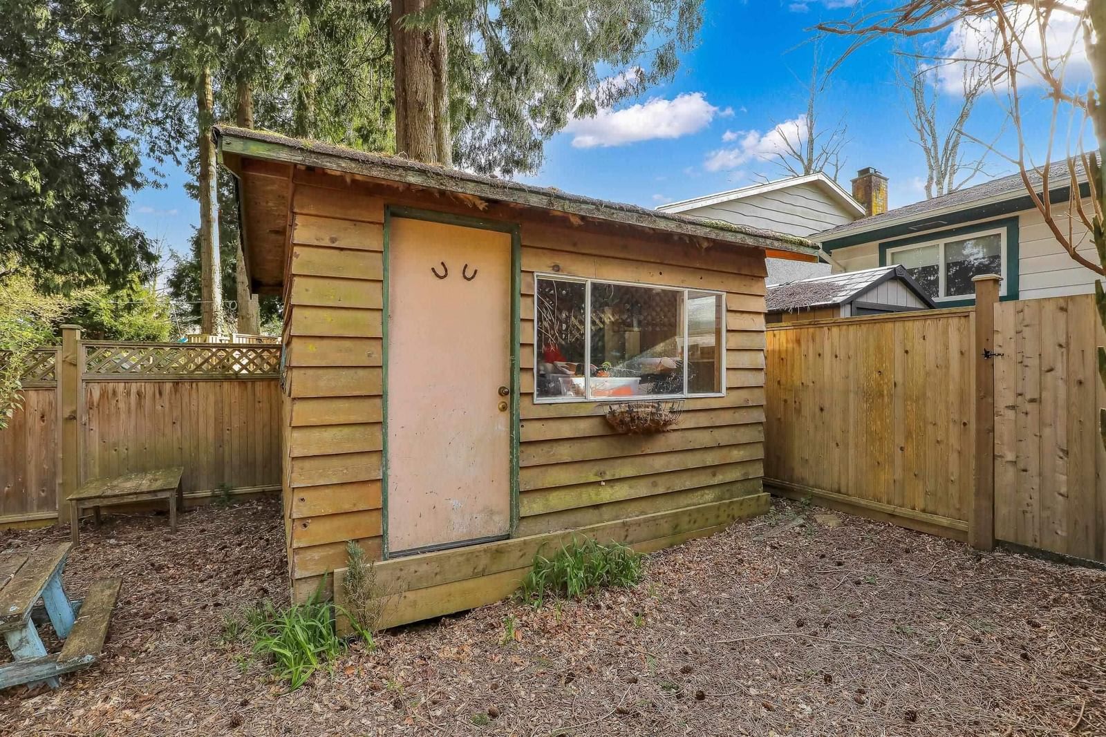Listing Image 10