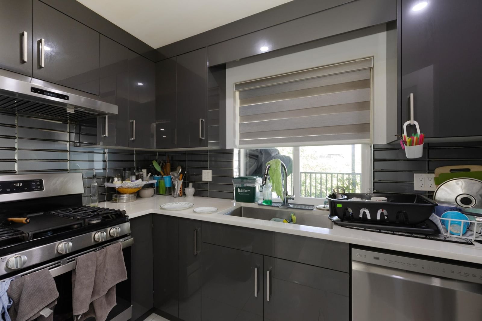 Listing Image 15