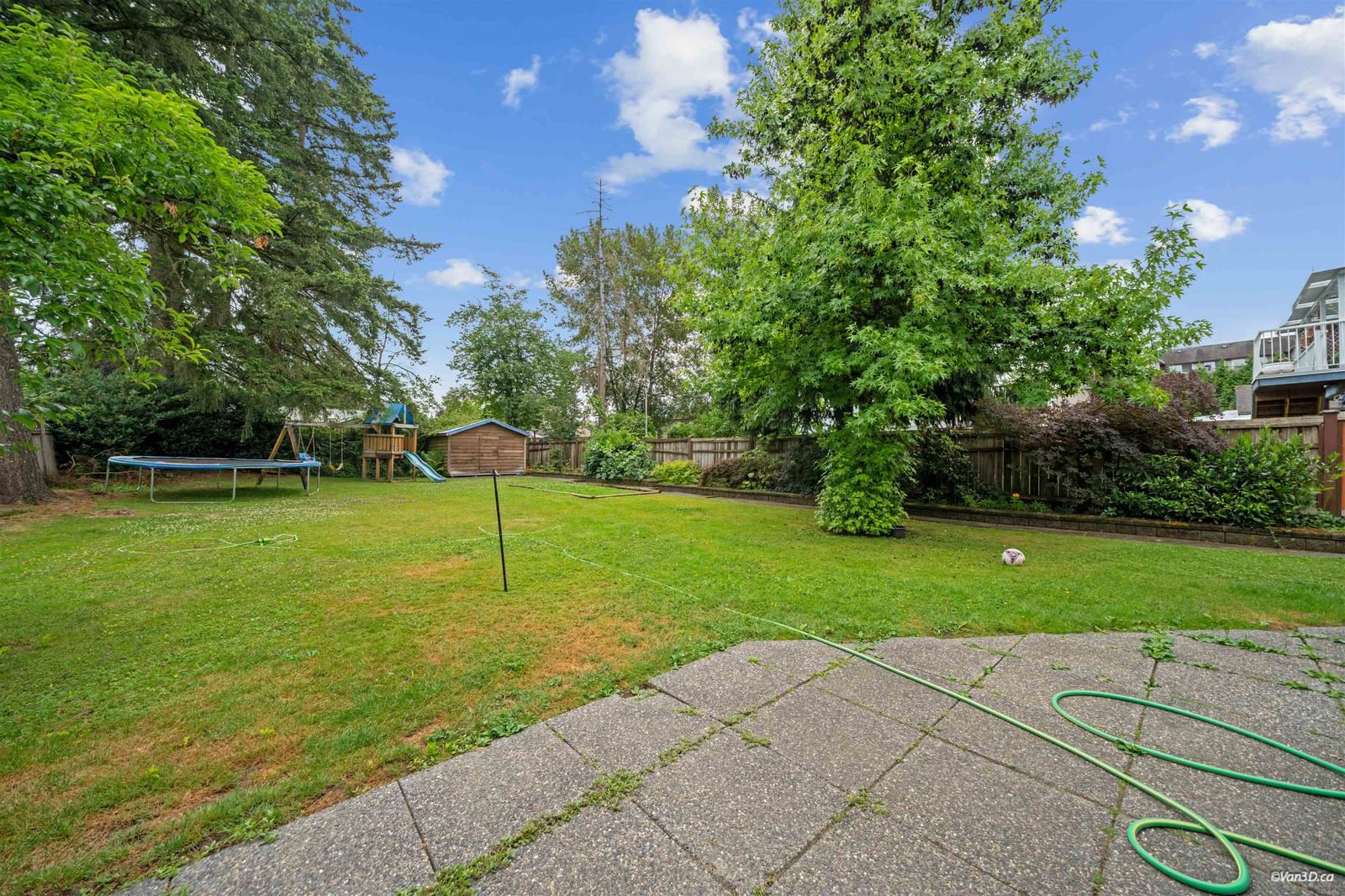 Listing Image 32