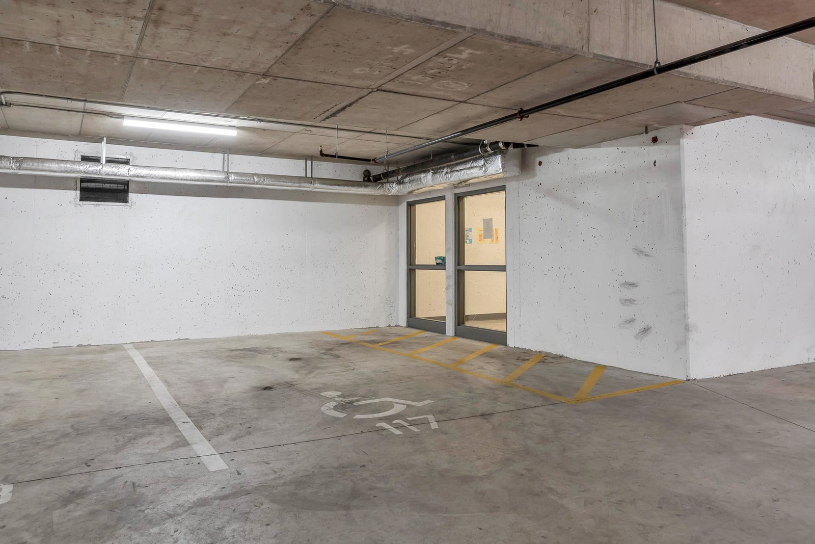 Listing Image 39