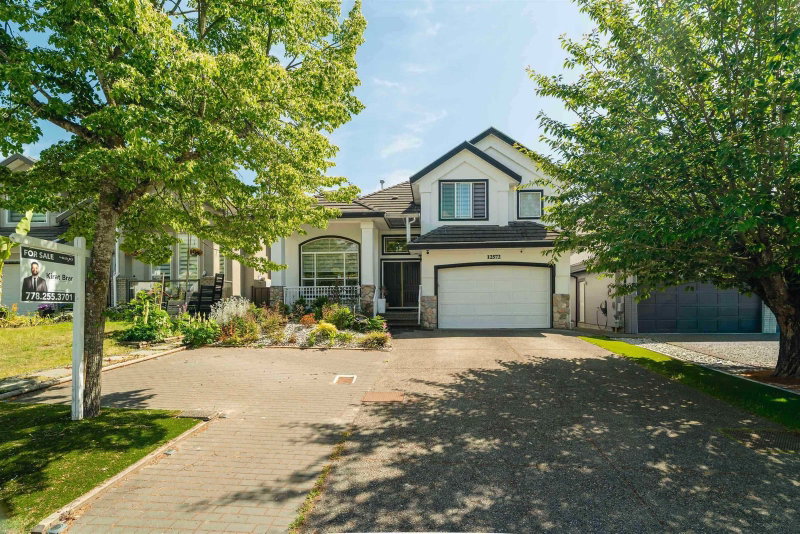 12572 62b Avenue, Surrey, British Columbia