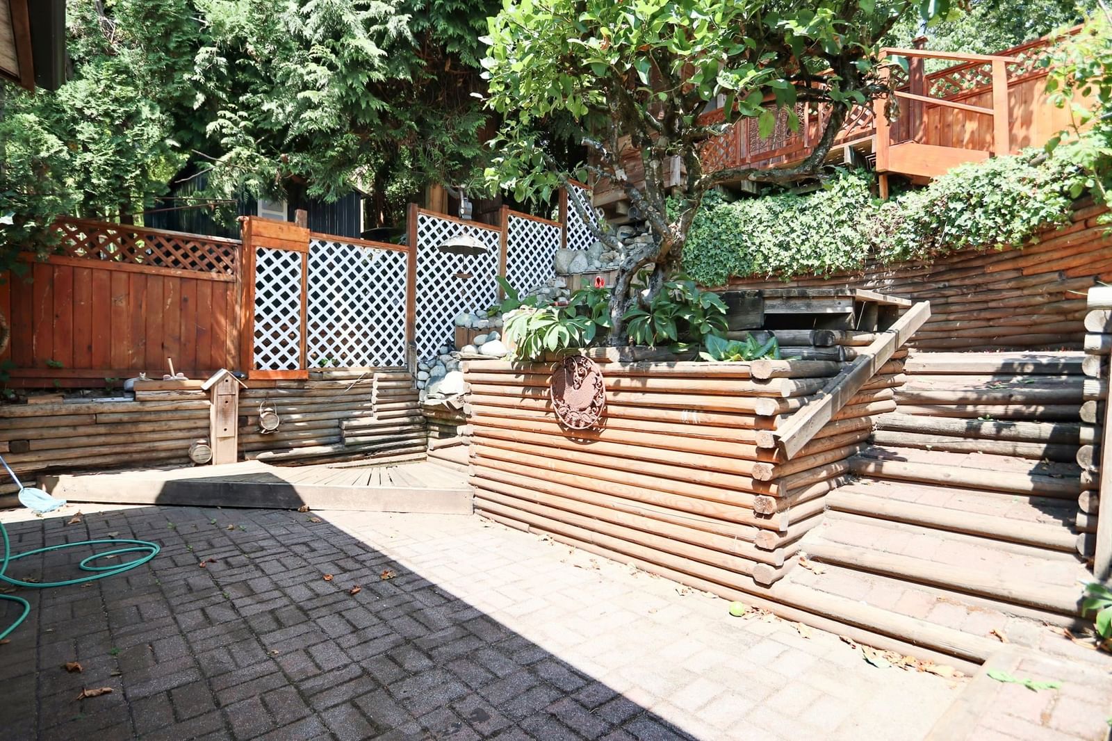 Listing Image 5