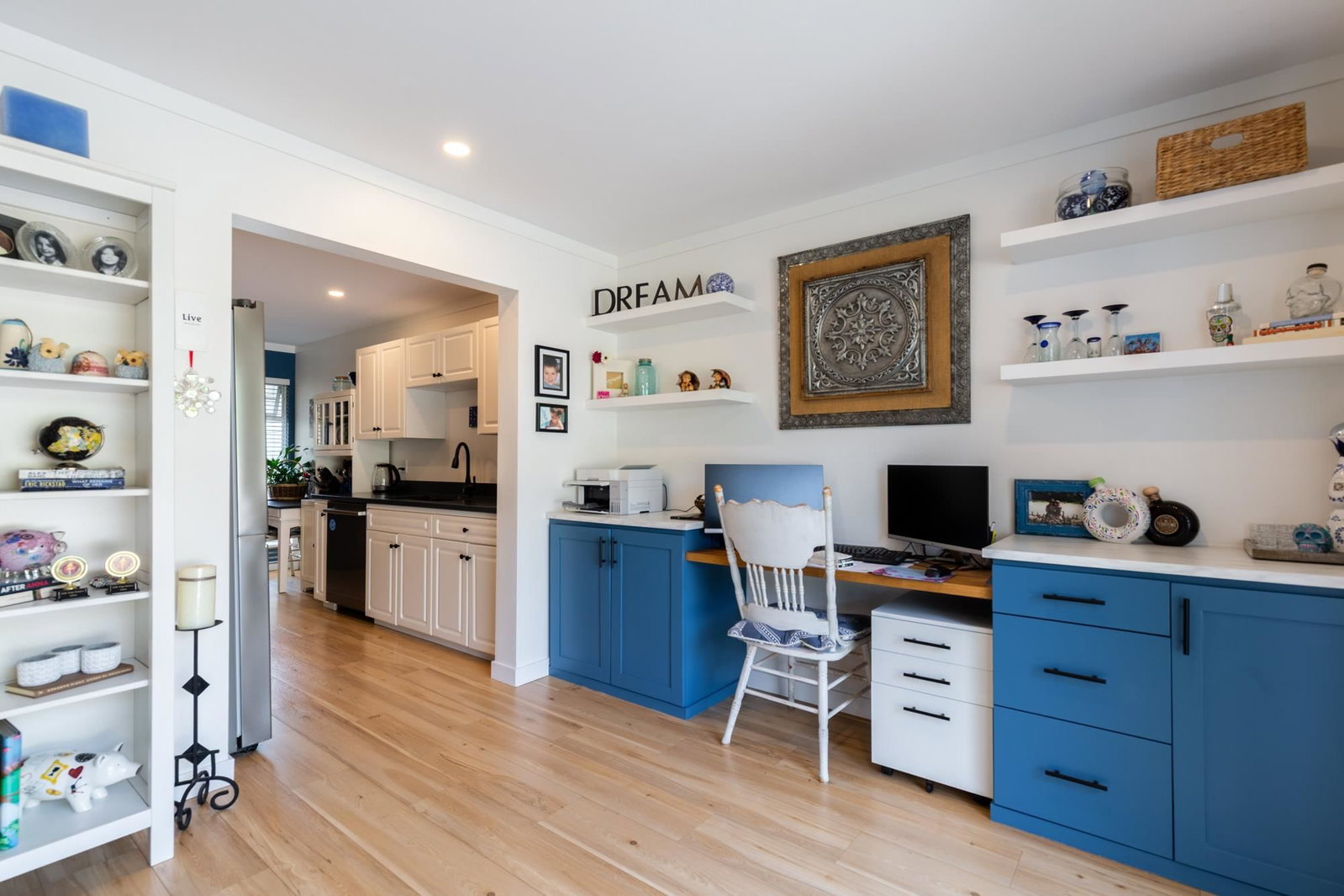 Listing Image 15