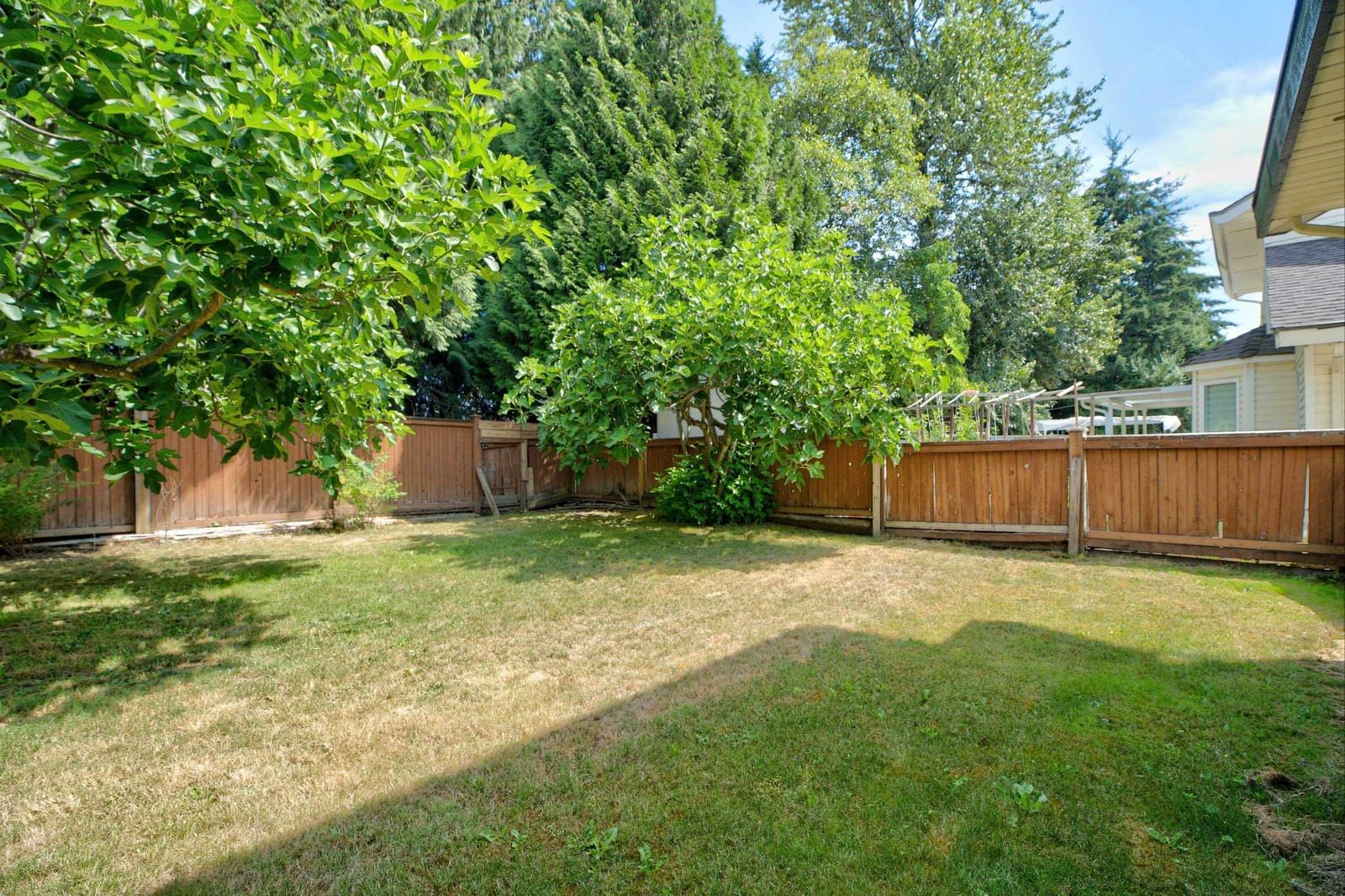 Listing Image 24
