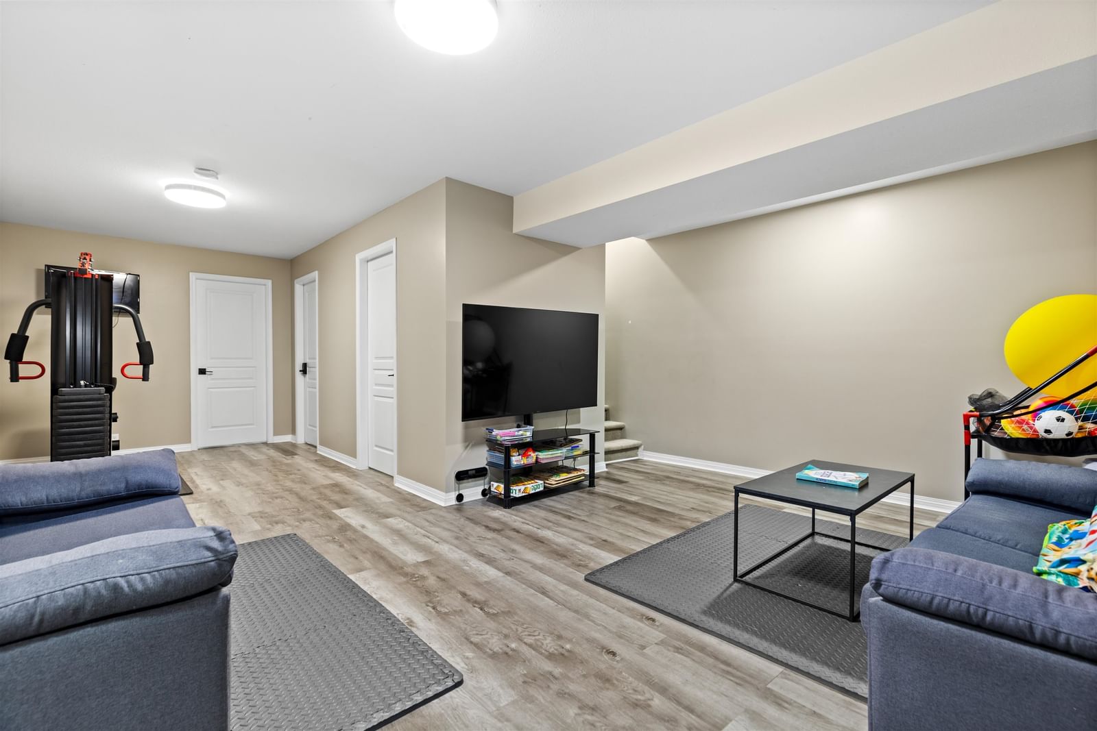 Listing Image 21