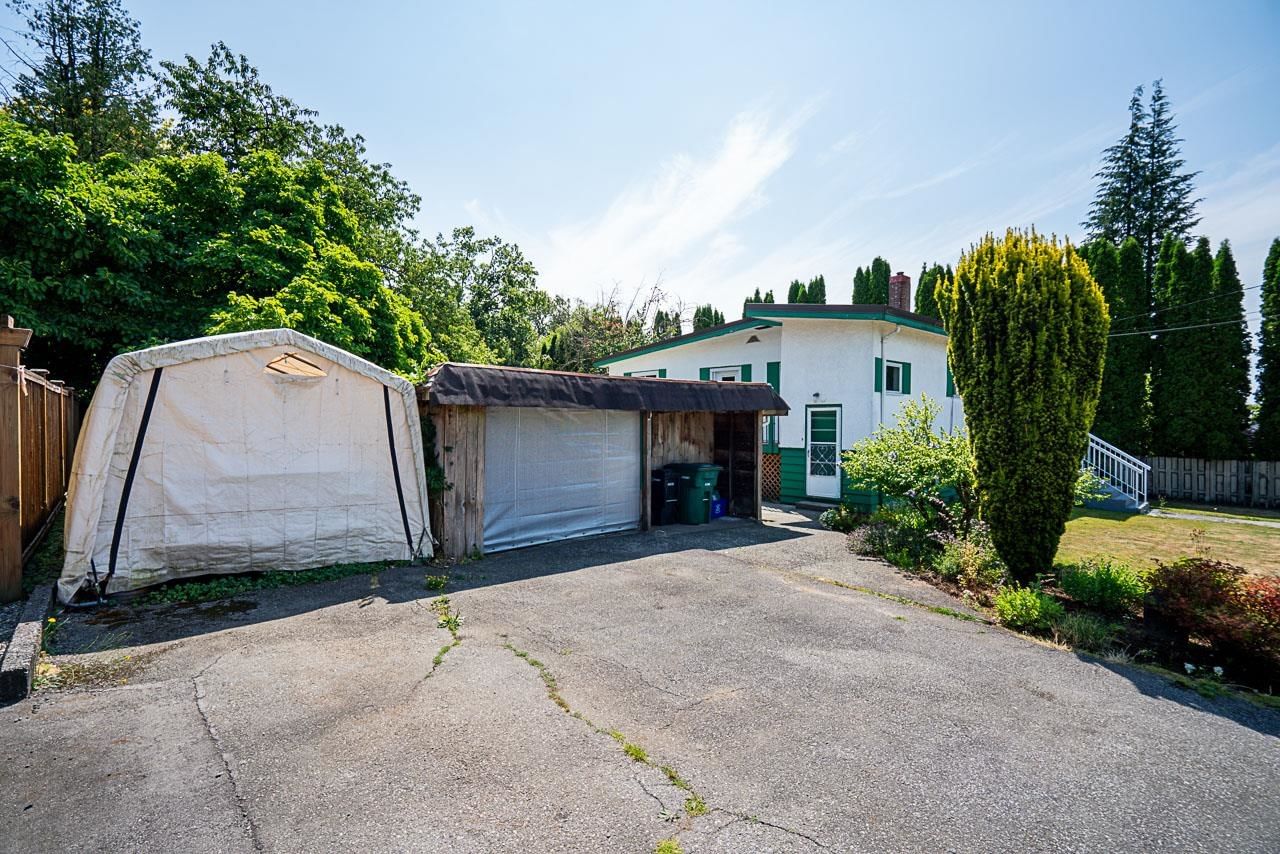 Listing Image 10