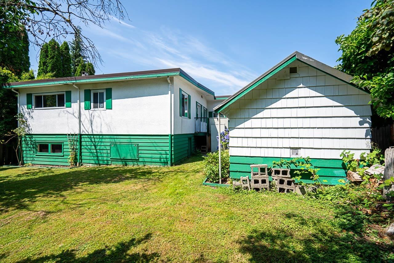 Listing Image 11