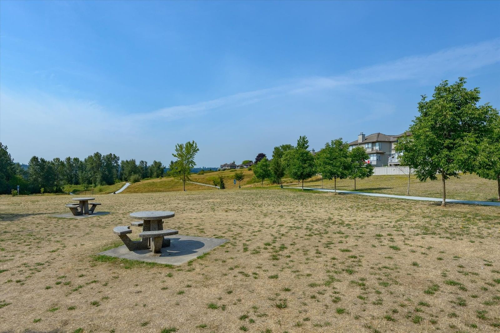 Listing Image 40